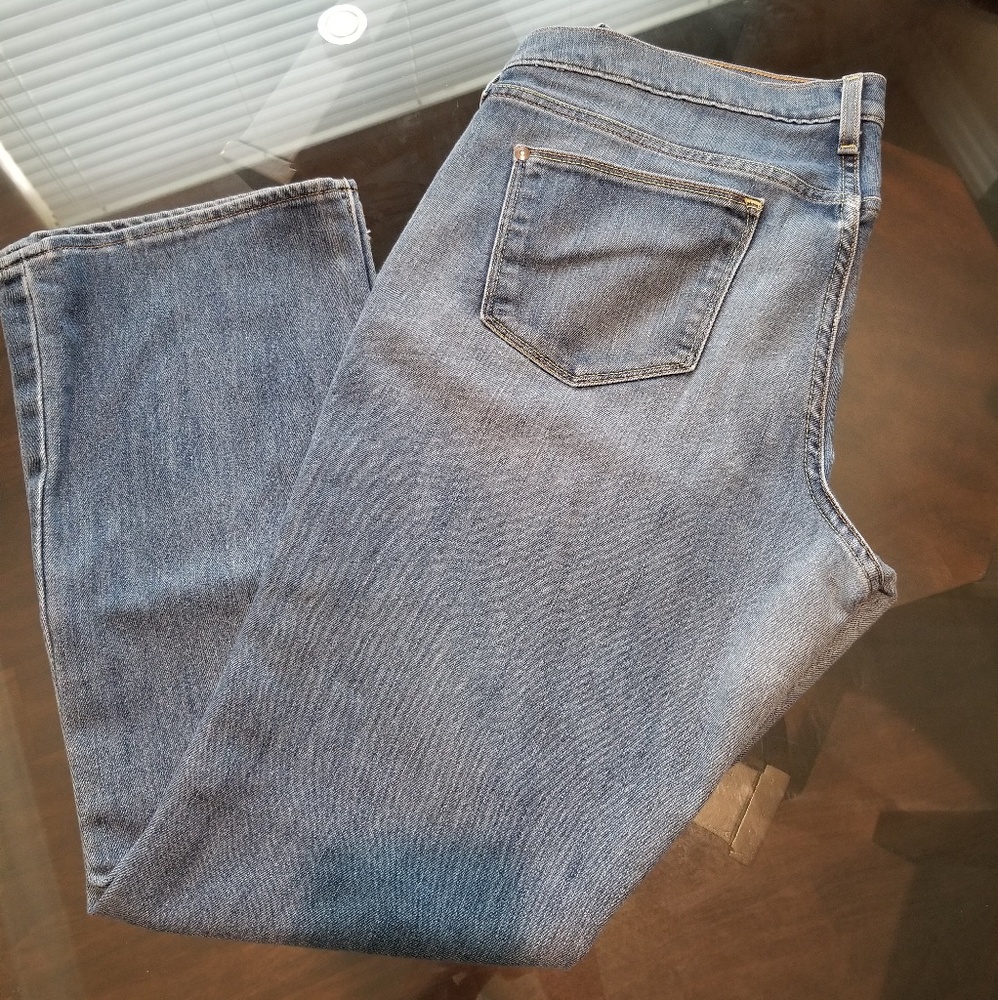 Old Navy The Flirt Jean's Size 16 Regular